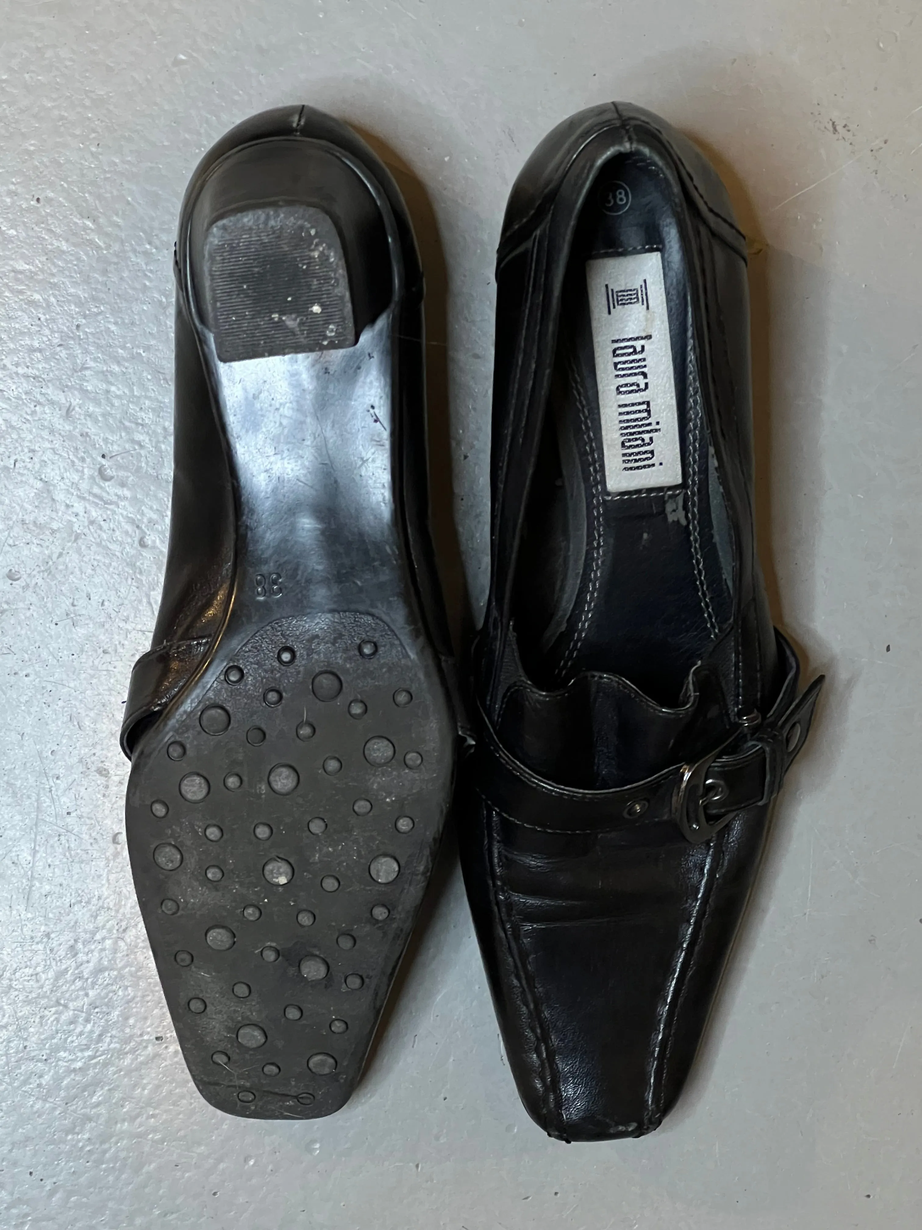 Vintage Laura Milani Black Heels 38