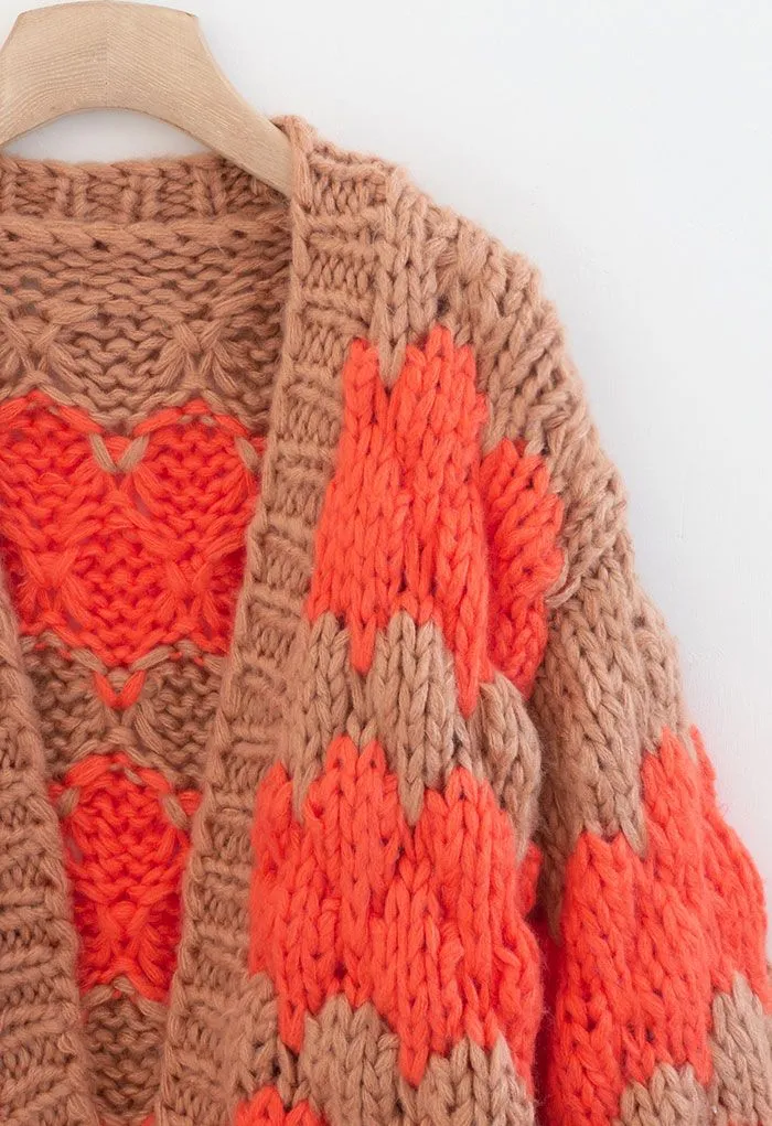 Zweifarbiger handgestrickter Grobstrick-Cardigan in Tan